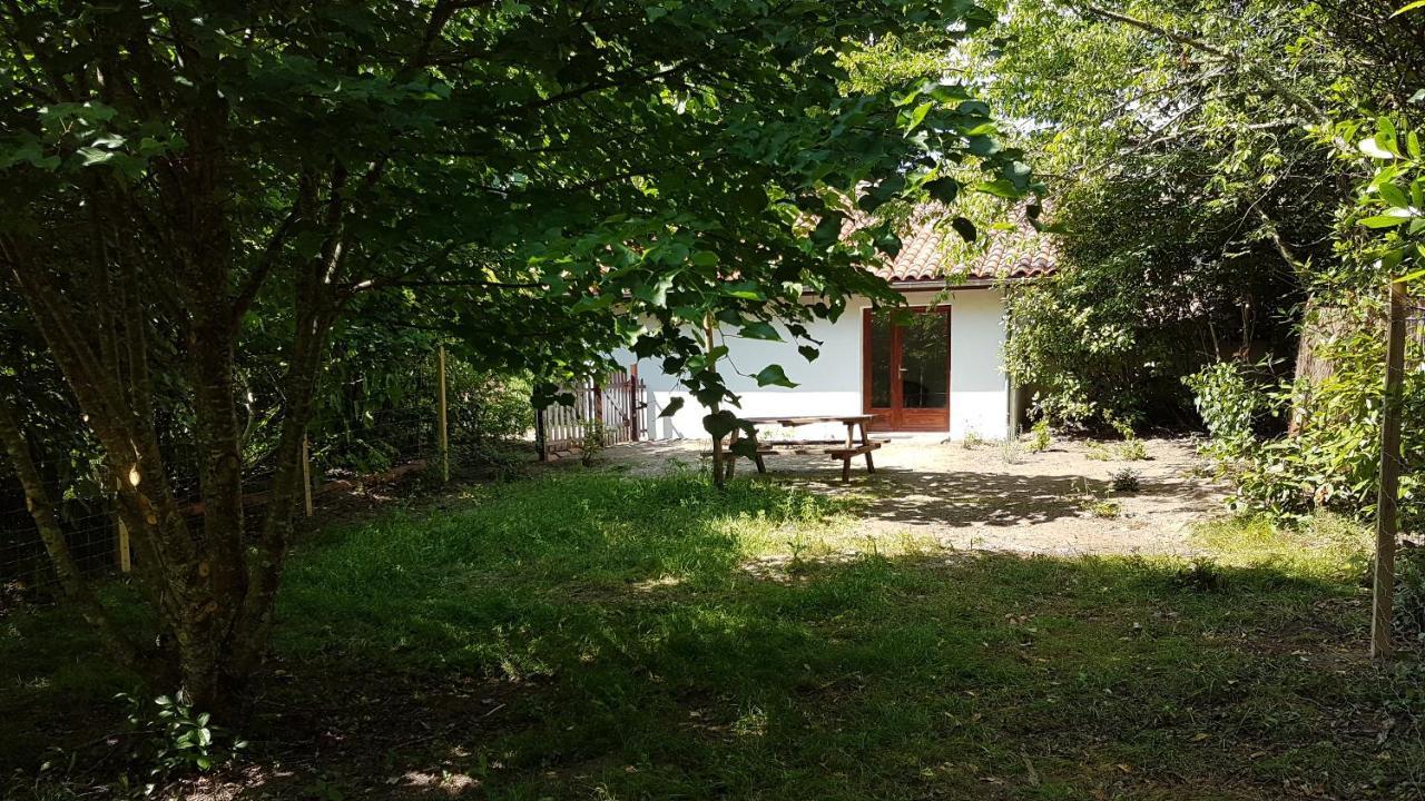 Gites & Spa De Charme " Ploum" Pouydesseaux Exterior photo